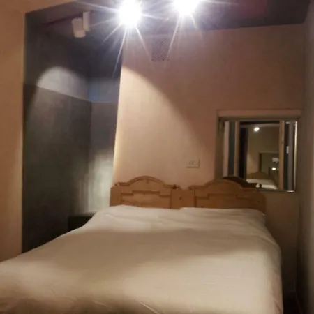 Ugo Art Classic Lejlighed *