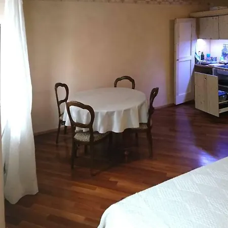 Апартаменты Ugo Art Lodge Classic Больцано