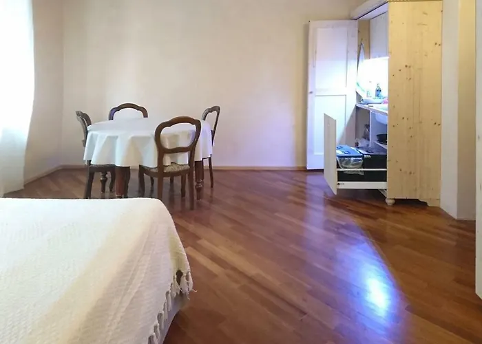 Ugo Art Classic Lägenhet Bolzano